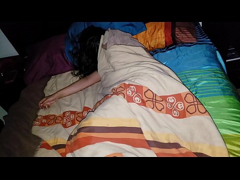 ❤️ Ny zananikely manenjika ny renikeliny tanora rehefa matory izy. ☑ Sluts aminay mg.marketapp.top ❤